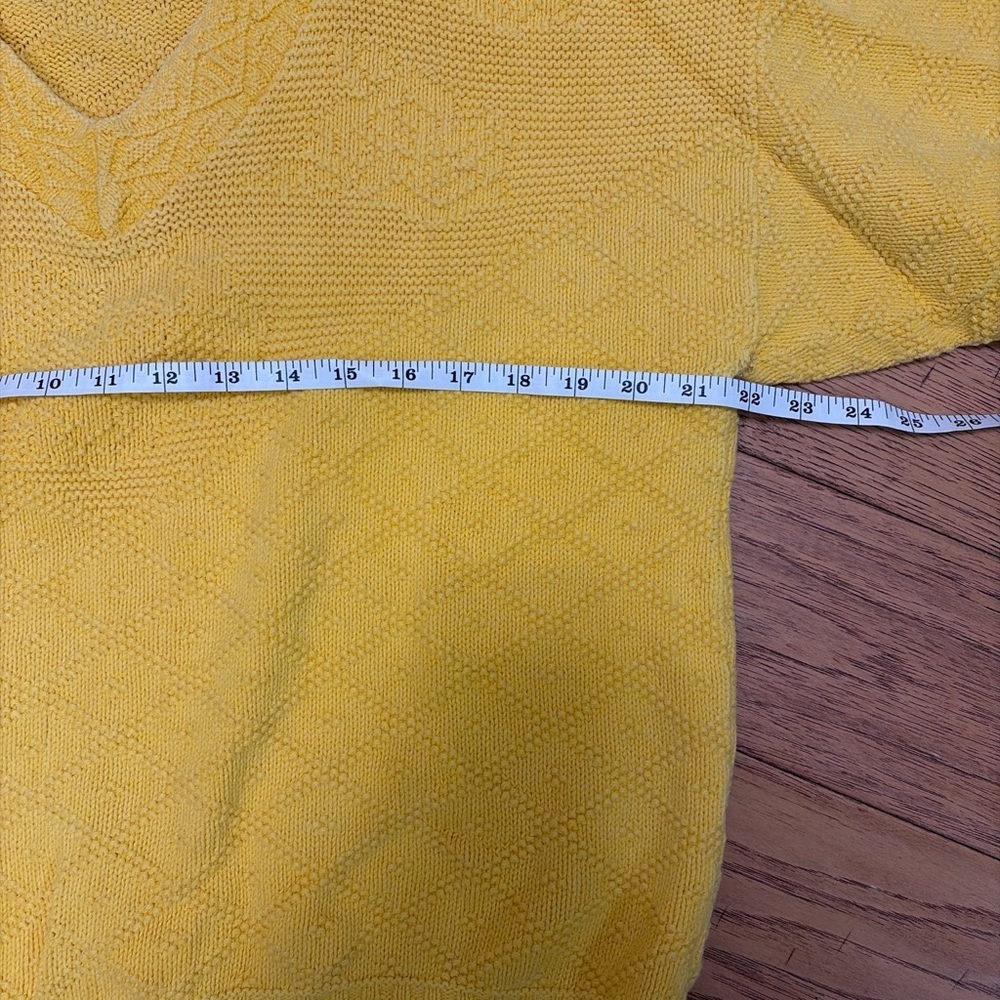 Bright Yellow Vintage V-Neck Textured Sweater Medium - Picture 4 of 7